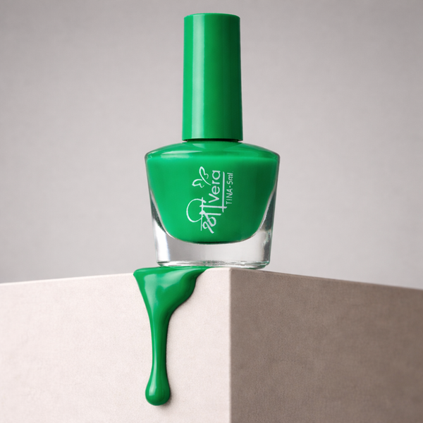 Tina 5ml Glossy Green Nail Polish – Quick Dry, High Shine, Chip Resistant Nail Color for Salon Finish