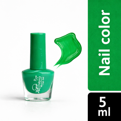 Tina 5ml Glossy Green Nail Polish – Quick Dry, High Shine, Chip Resistant Nail Color for Salon Finish